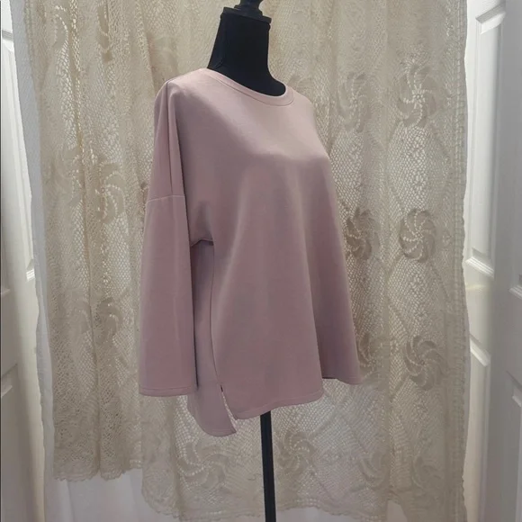 Cable & Gauge Women's Drop Shoulder Top - Light Pink - Picture 3 of 7